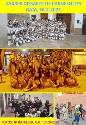 LES DESFILADES DE DISFRESSES DEL DARRER DISSABTE (CARNESTOLTES) OMPLI DE COLOR ELS CARRERS I PLACES DE GATA: després de quasi dos anys sense celebracions normals