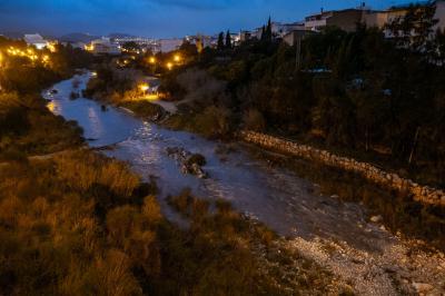 PER FI, HA TORNAT A VINDRE EL RIU HUI DIJOUS 17/3 AL TARDET!!. BAIXA AIGUA PEL GORGOS AL PAS PER GATA DESPRÉS DE DOS ANYS I DOS MESOS. Foto portada blog: José Luis Fornés