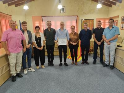 GATA: 9 D'OCTUBRE, FESTA DELS VALENCIANS. Discursos, beca Vicent Caselles Costa al millor expedient de Ciències a Toni Massel Soler i música de la Colla