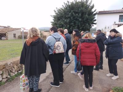 RUTA PEL RAVAL I COVES ROGES DE GATA AMB EL TAPIS