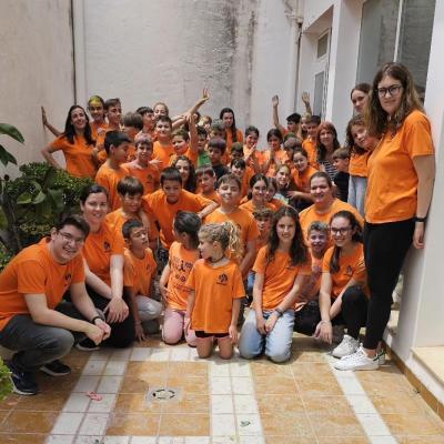 EL GRUP PARROQUIAL JUNIOR DE GATA ACABA EL CURS 2022-2023 AMB UNA FESTA AMB ELS PARES/MARES