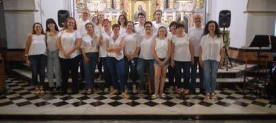 EXITOSA ACTUACIÓ DEL COR GOSPEL CODA. Nombrós públic assisteix a l'estrena (Església Parroquial de Gata)