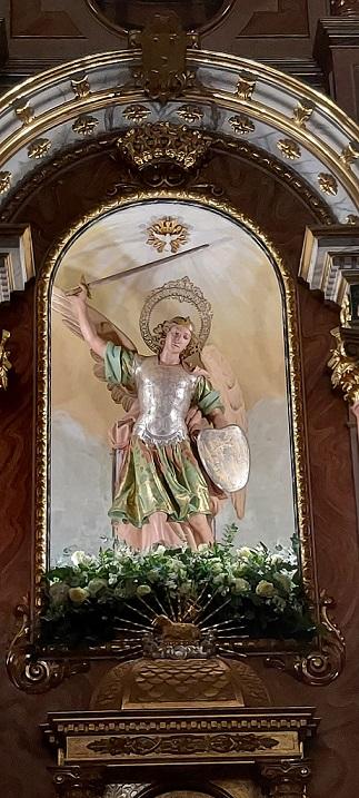 HUI ÉS LA FESTIVITAT DE SANT MIQUEL, PATRÓ CAP D'ALTAR DE L'ESGLÉSIA DE GATA (es compleixen 450 anys)