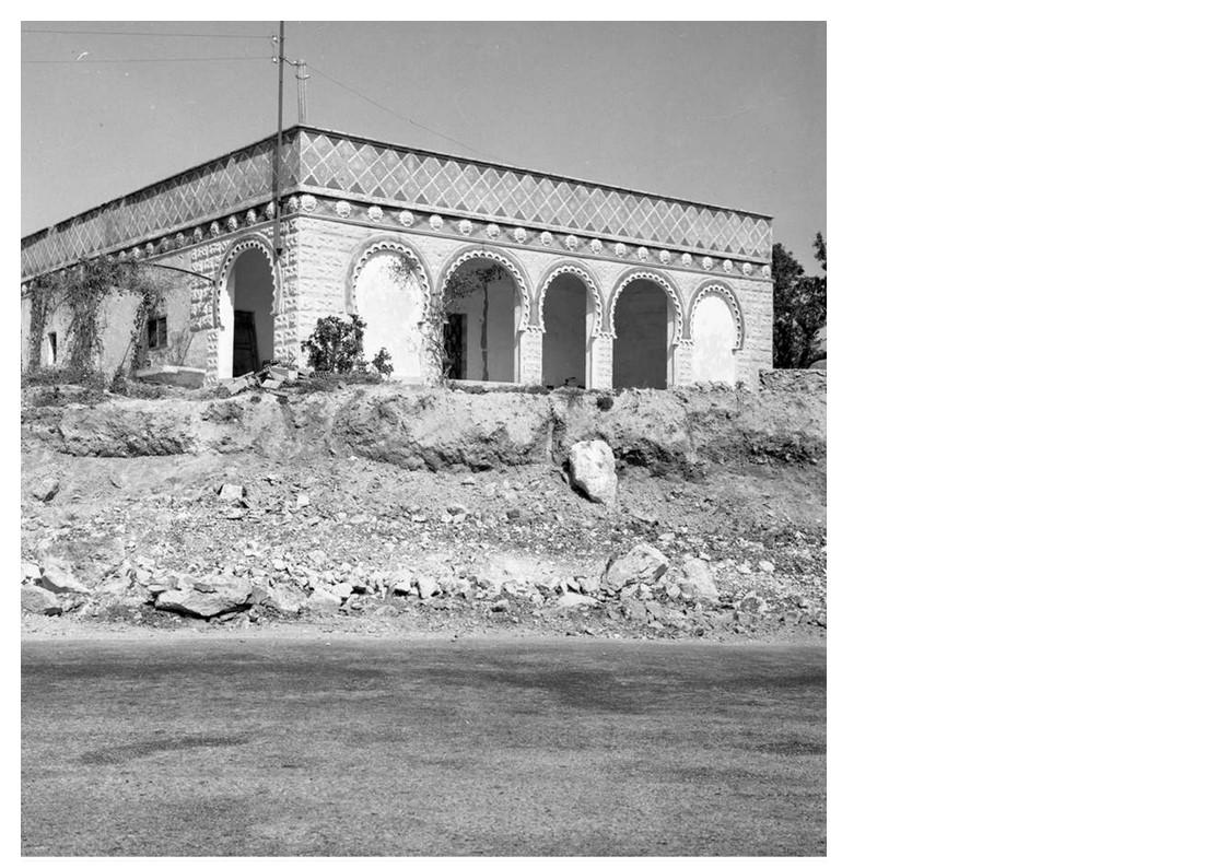 FOTOGRAFIES ANTIGUES---I D’ABANS (Gata en el record) 1.901 de la série del cronista de Gata. Es deia Bar Oasis, partida Pont, 1928