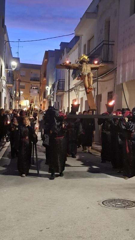 ELS QUATRE PASSOS DE SETMANA SANTA DE GATA IXEN AL CARRER. La novetat, els dos carrers nous fora de l'itinerari habitual. Demà Encontre Pasqual a la Plaça de l'Església