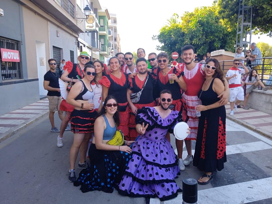 FESTES GATA 2024: CRÒNICA SEGON DIA, SEGONA PART: INAUGURACIONS, CORRO I BARRAQUES 